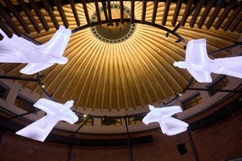 Stairway to Heaven: the Metaphysical Art of Tatiana Badanina