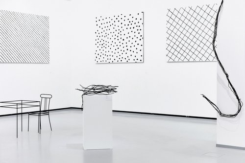 The Artist of Piercing Edges: Zholud’s Posthumous Retrospective in Moscow