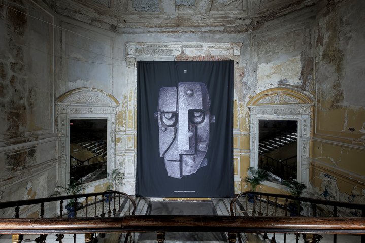 Head of a Contemporary, Artists from a Collection, Third Place, Denis Khimilyayne
