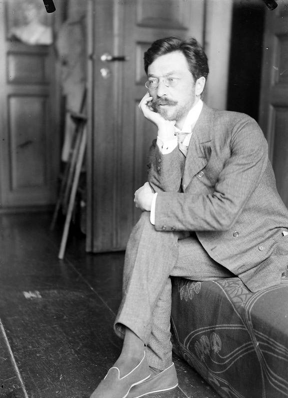 Wassily Kandinsky, Olga Medvedkova, Corps et âme, Biography