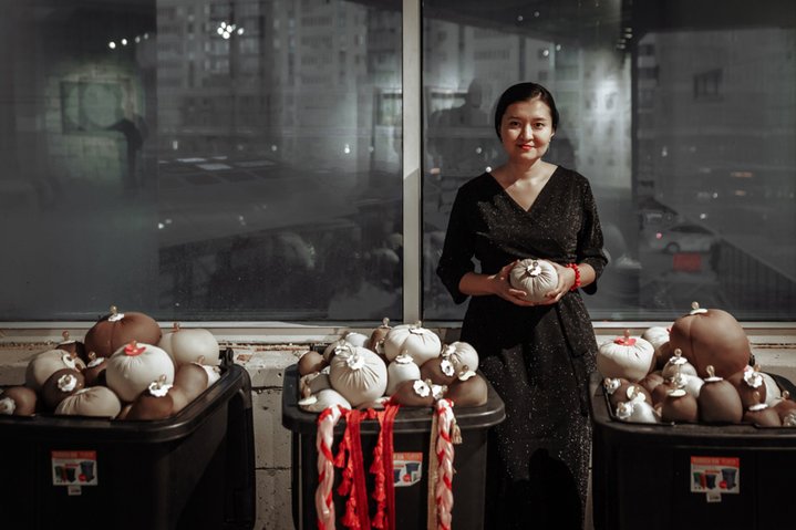 Aigerim Mazhitkhan, Beauties in Mourning, Bad Jokes, Kazakh Art