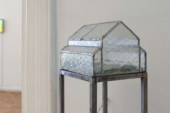 David Apakidze, Remember Me Kindly, Bukia Vakhania, Identity