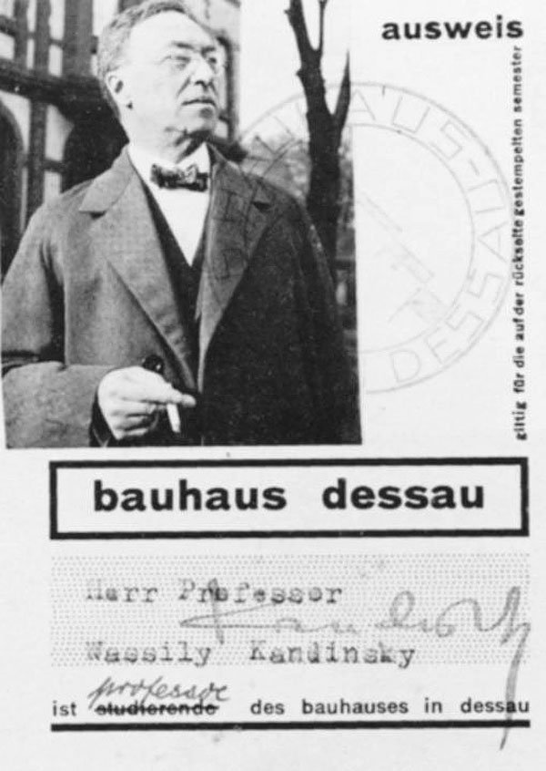 Wassily Kandinsky, Olga Medvedkova, Corps et âme, Biography