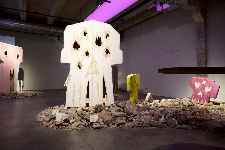 Nestor Engelke, Skulls, Jessica Gallery, Axe Sculpture