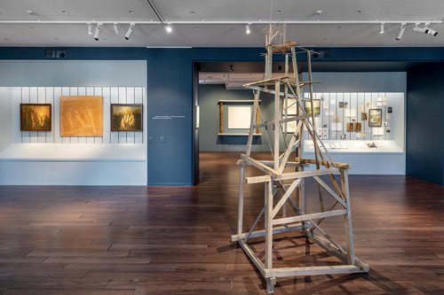 Floating Figures and Ethereal Towers: Kocheyshvili’s Semicentennial Journey