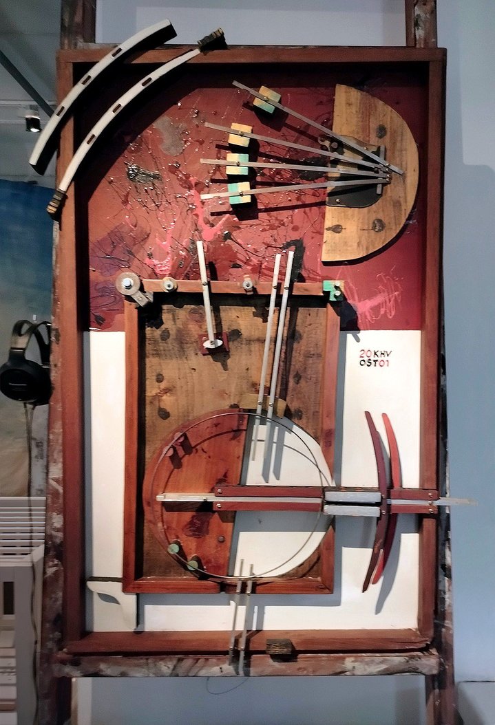 To Each Their Own Khvost, Alexei Khvostenko, Anna Akhmatova Museum, Underground Art