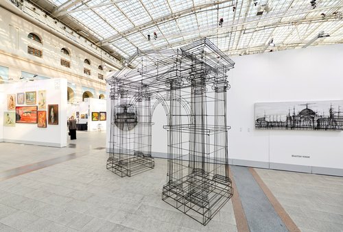 Art Moscow Turns 30: From Radical Beginnings to a Showcase of Eclectic Taste