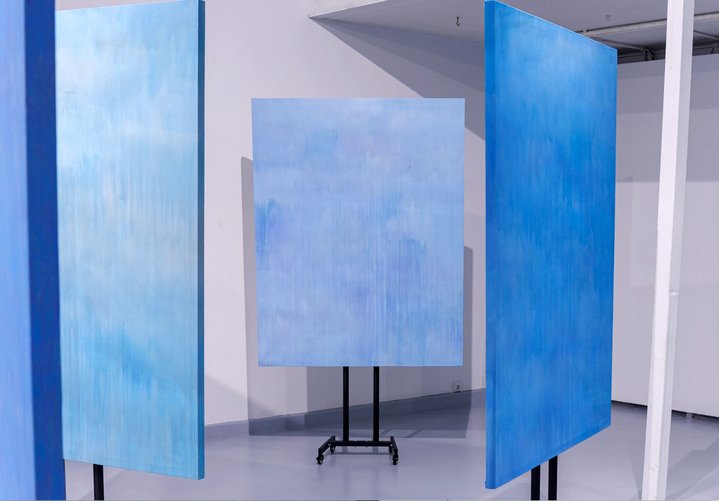 Ivan Novikov, Blue, Installation, pop/off/art gallery