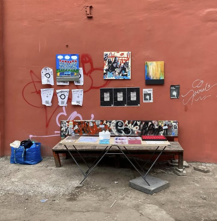 Kiosk art group, Win-Win, Performative Art, Intervention