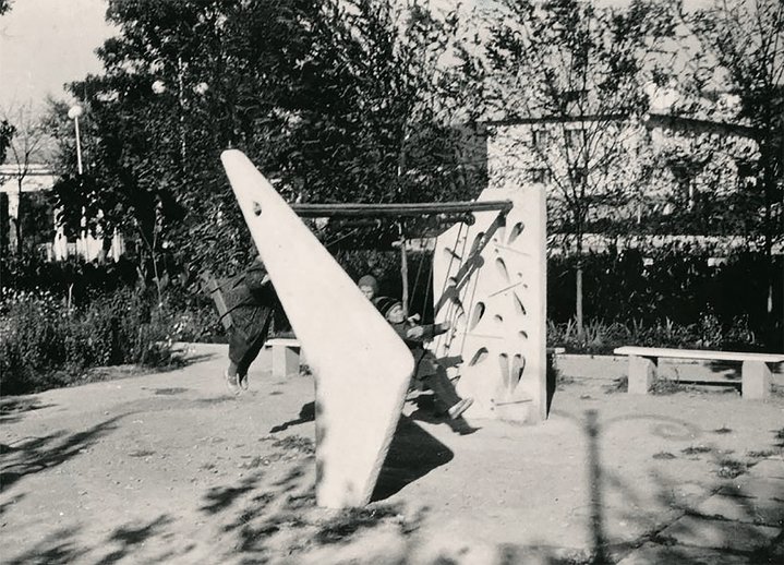Andrey Krasulin: Hidden Presence, Mark Gisbourne, Barton Verlag, Sculptor, Album
