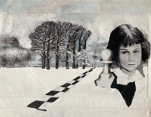 Exploring Alice through the Looking-Glass of Interpretations