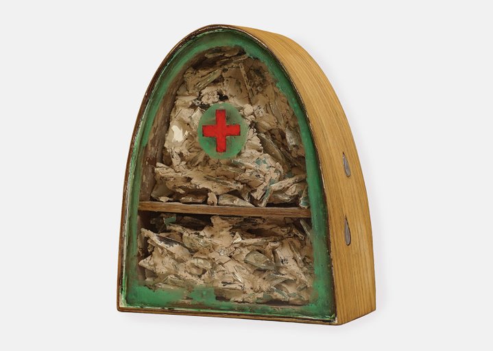 Vladimir Chernyshev, First aid kit III, Limits of Visibility, Winzavod Centre for Contemporary Art