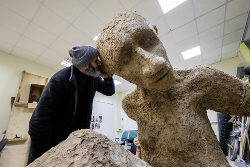 Born Again: How, Why and at What Price Artists Restore Their Own Works