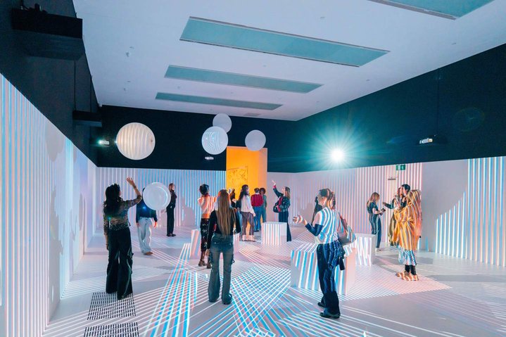 Tate Modern, Electric Dreams: Art and Technology Before the Internet, Tech Art, Cybernetics