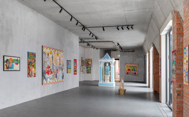 Konstantin Zvezdochetov, A Picture-Maker as a Guest at a Gallerist's, Vladey, Types of Moscow: typhosis and paparazzi